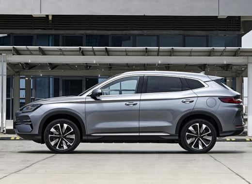 BYD Song Plus DM-i 2025 Flagship